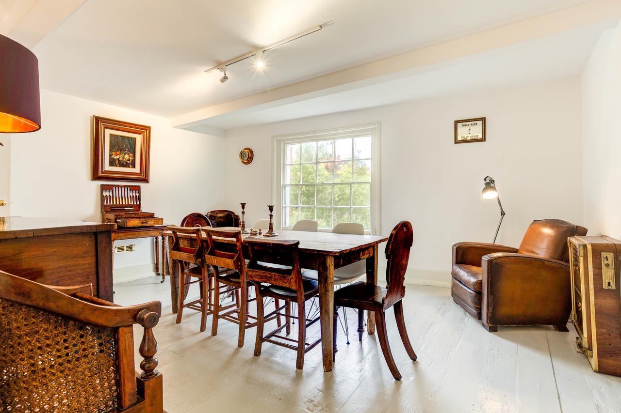 Stunning Seaside Georgian Townhouse With Sea Views Hastings Exterior photo